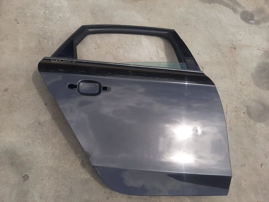 usa portiera dreapta spate  audi a4 b8  berlina 2012