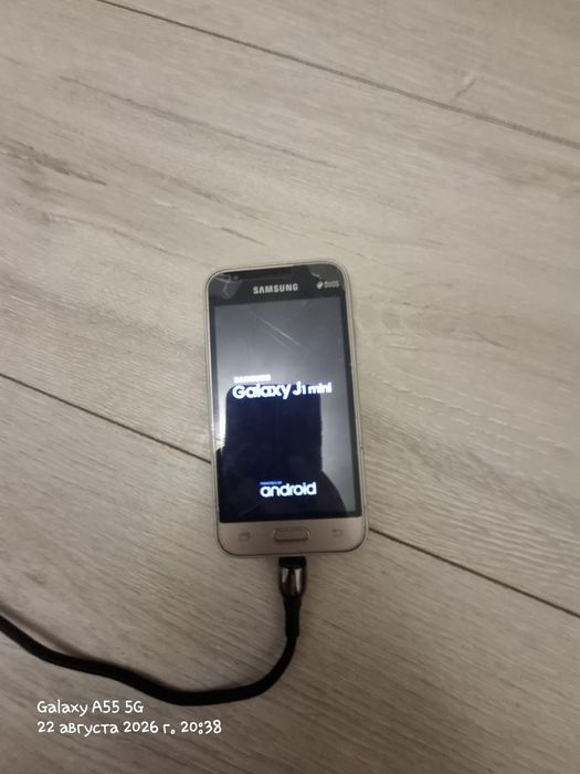 Продаю samsung galaxy j1 mini