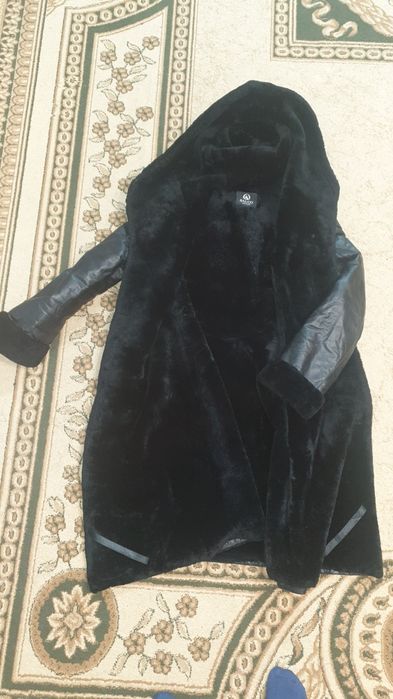 Продаётся дублёнка 48 размер