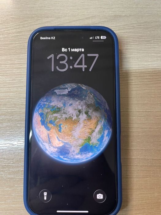 Продам Айфон 17 Про 256Гб Синий