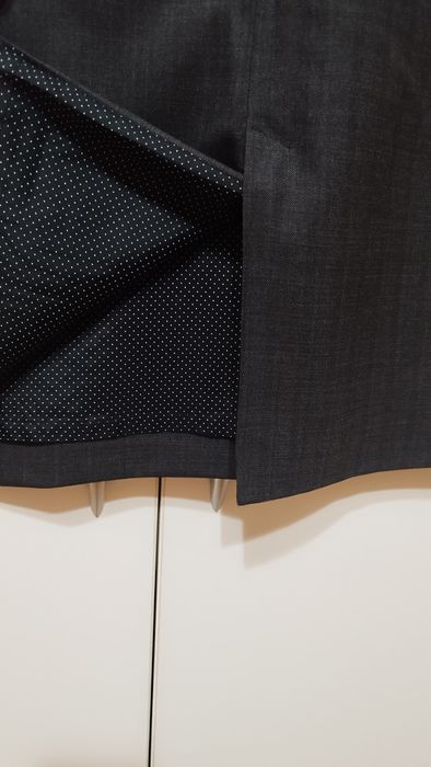 Елегантна пола Mango с висока талия