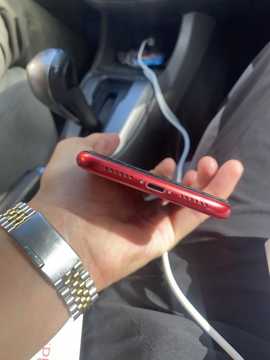 Iphone 11 red 64gb