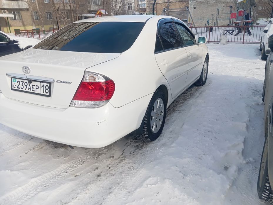 Продам Тойоту камри 35