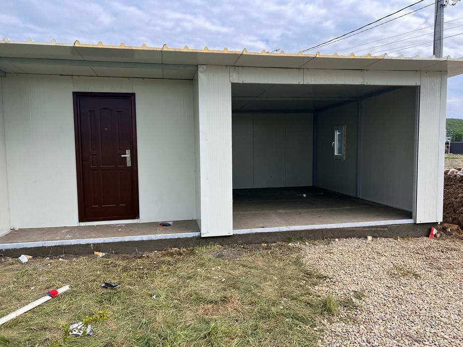 Vând garaje auto din panouri sandwich termoizolante