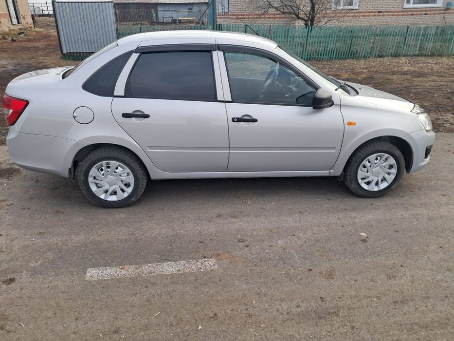 Продам  автомобиль