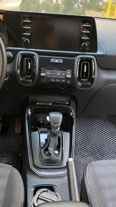 Kia сонет продается