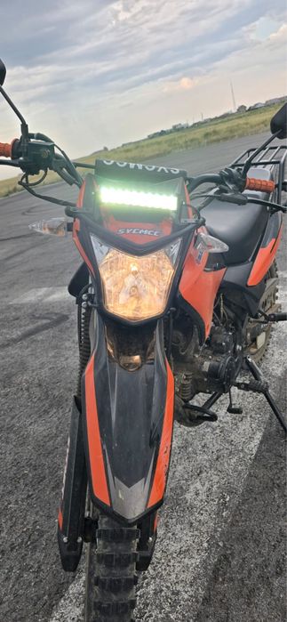 Продам мотоцикл Индуро 250
