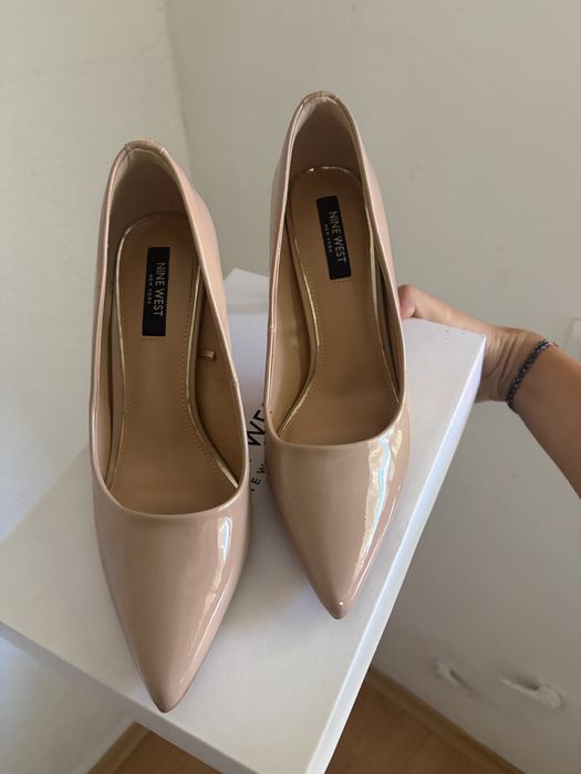 Токчета на Nine West