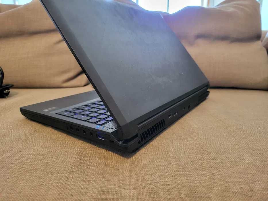 Laptop Gaming Clevo P150SM | i7 | 24GB RAM | GTX 780M (MXM) | Modular
