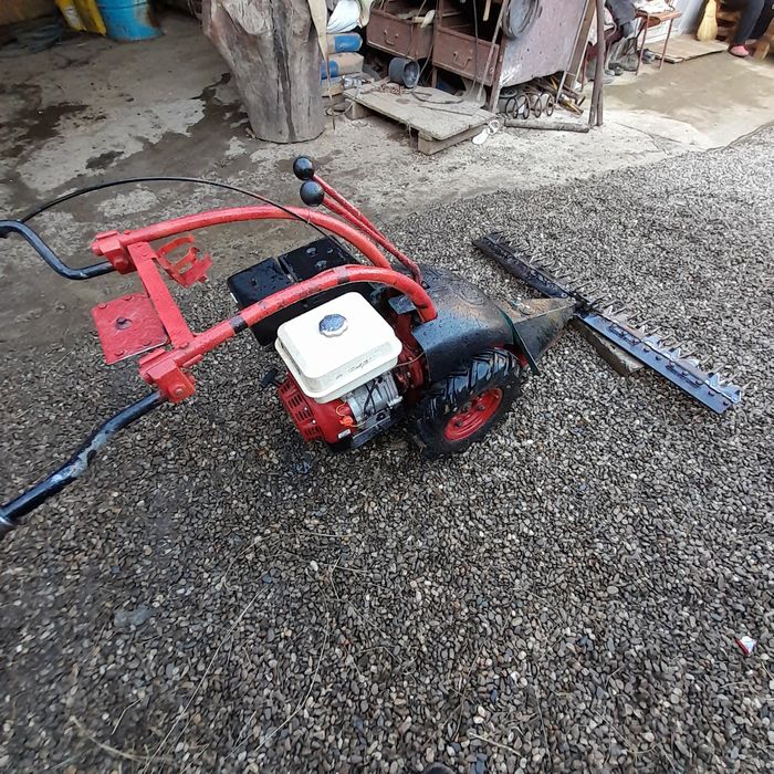 Vând motocositoare rapid