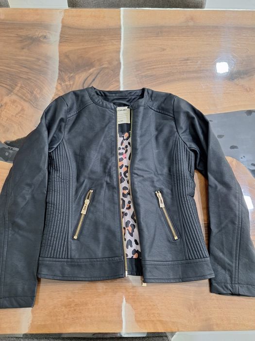 Кожено яке за момиче