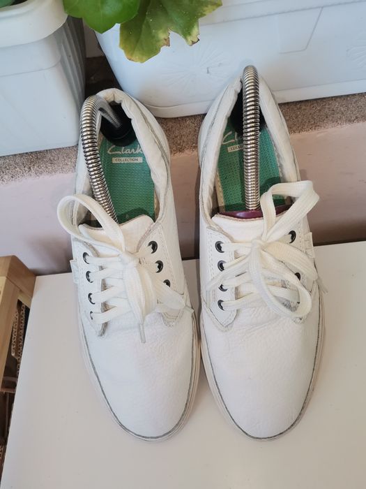 Бели обувки Clarks 42 н. Естествена кожа