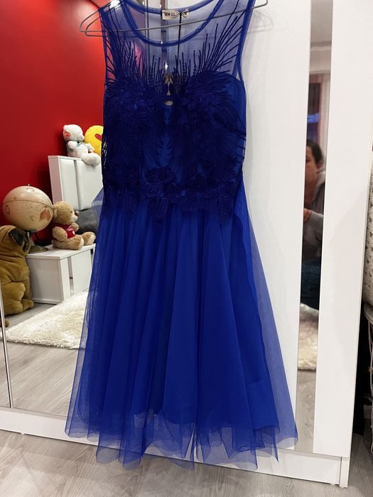 Дамска рокля