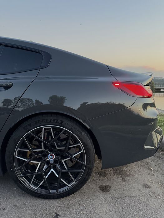 BMW M8 2024 — imagine 5