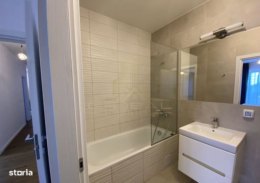 3 camere ,82 mp, Lux, terasa, str. Onisifor Ghibu ,Record Park Marasti