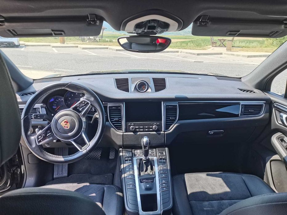 Porsche Macan 2.0, benzina, 2017, inmatriculata