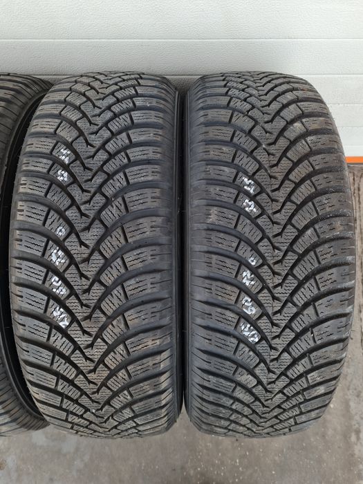 Зимни гуми 4 броя FALKEN EuroWinter HS01 Suv 215 60 R17 дот 3221