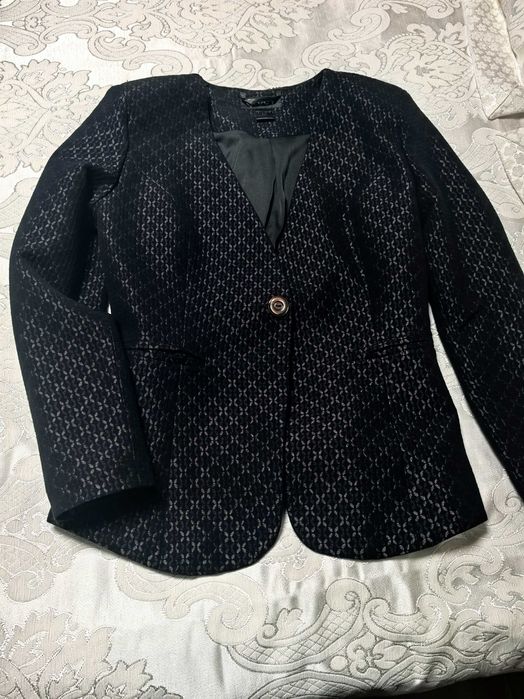 Сако на Луци без забележки