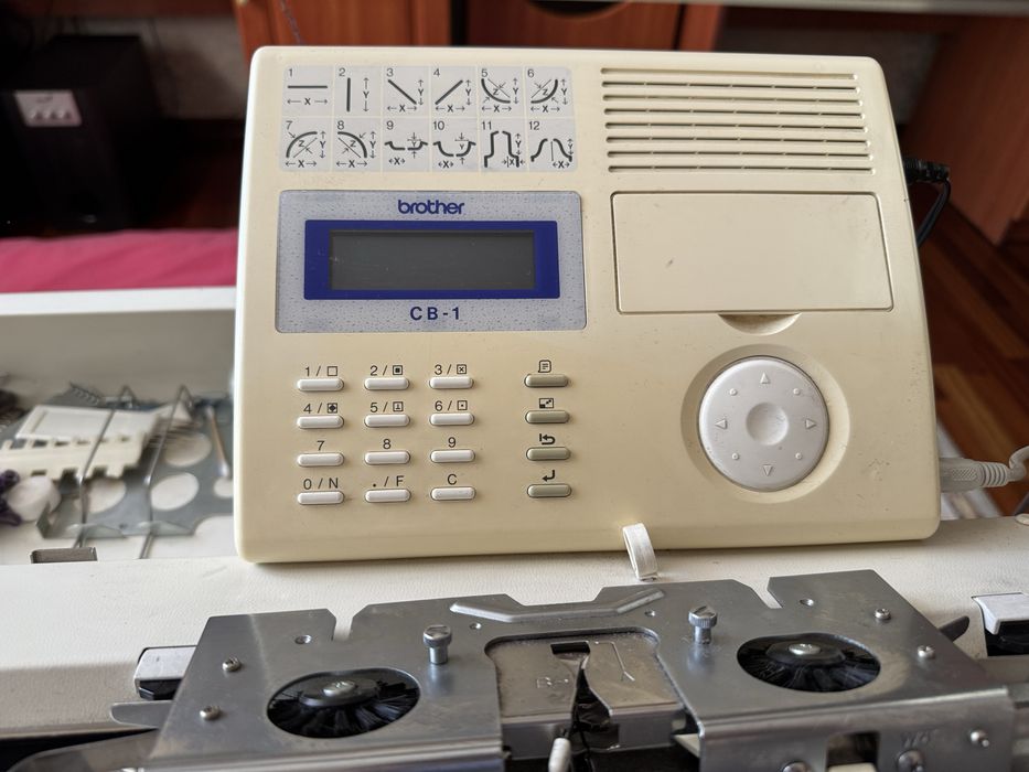 Вязальная машинка brother KH-970