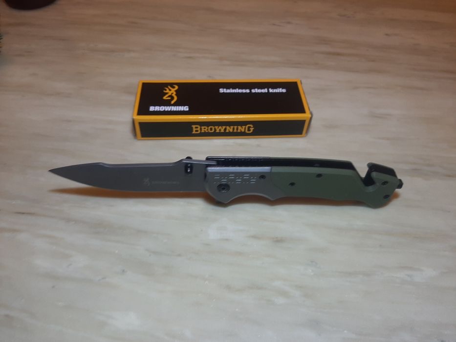 Сгъваем полуавтоматичен нож Browning
