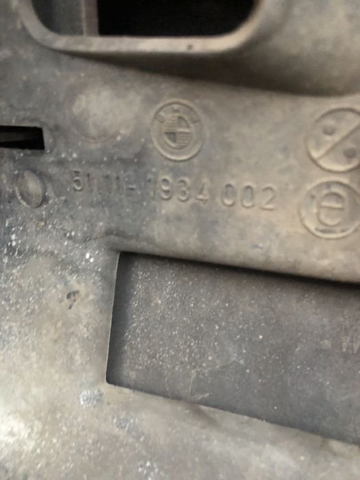 Бмв е34 передний бампер