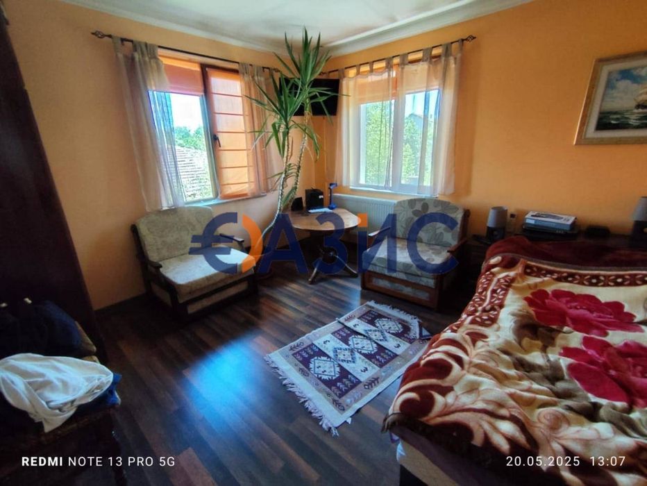 Продава се Къща в с. Порой, Област Бургас - 200 кв.м за 498 €/кв.м - Снимка #10