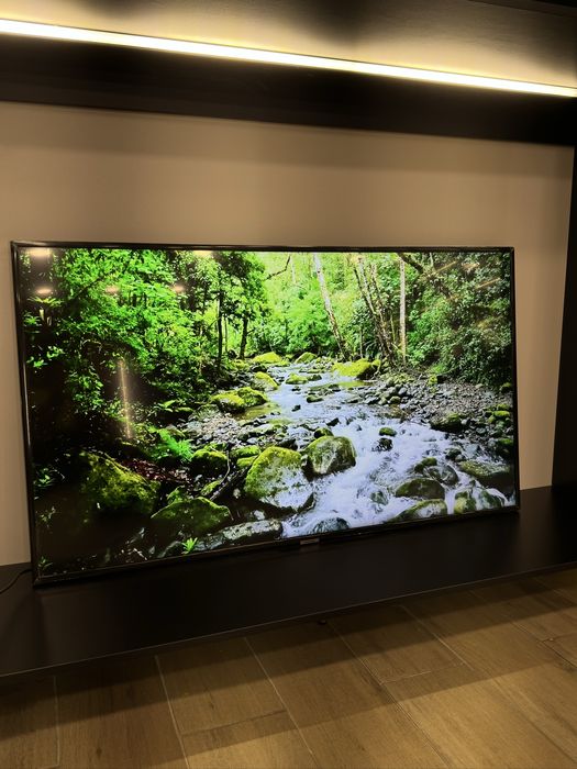 Samsung UE50NU7090