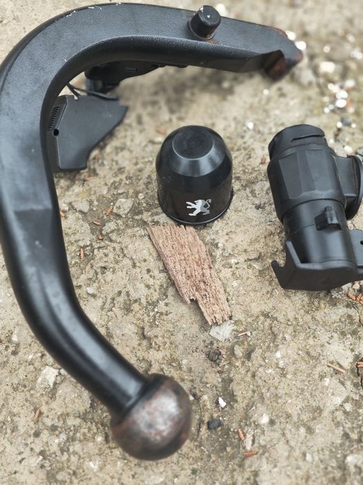 Теглич за Пежо 308