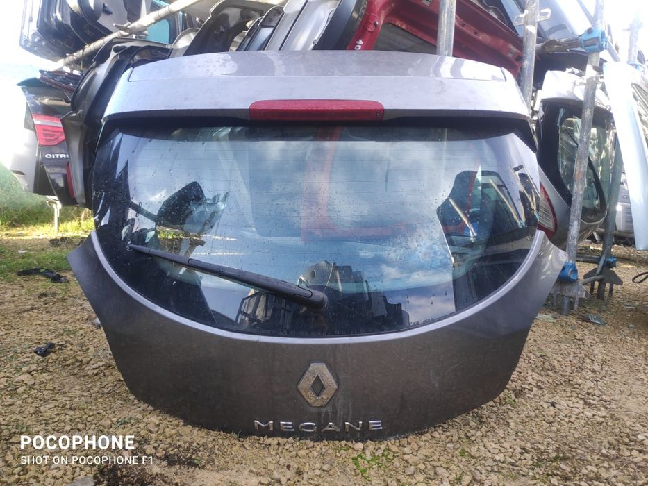 Врата багажник Renault Megane III Coupe / Рено Меган 3 купе 2011г