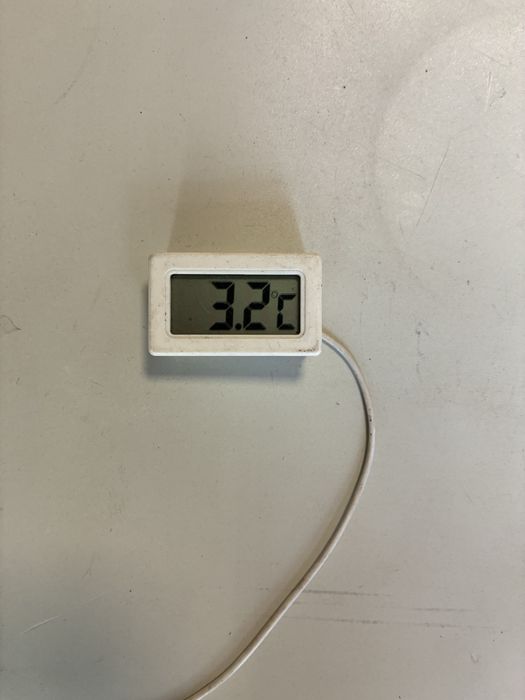 Хладилник тип ракла на 12v,220v и газ