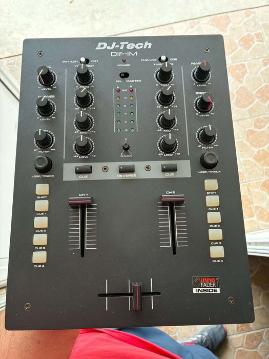 DJ Mixer dj-tech dif-1m DVS innofader