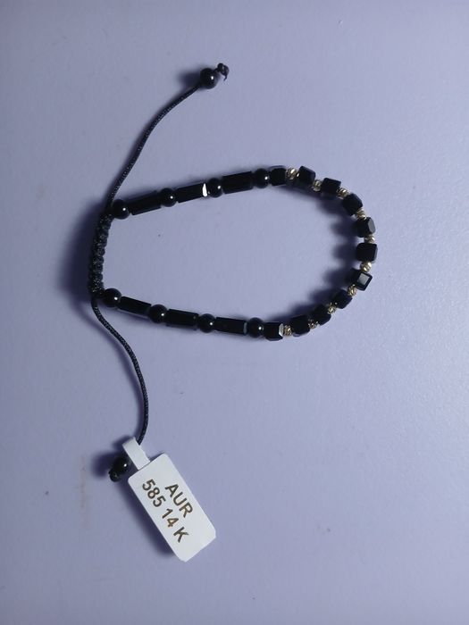 Bratara onix si aur ( Bilute onix- Cub onix )