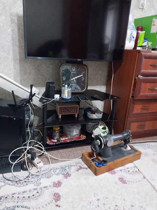 продам подставку под телевизор