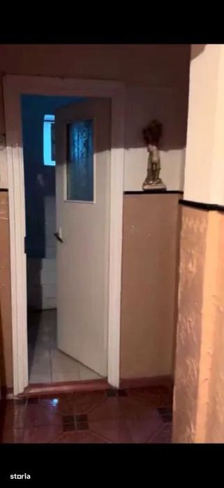 Apartament cu 2 Camere Decomandate, 57 mp, Centrală + AC, Micro 18