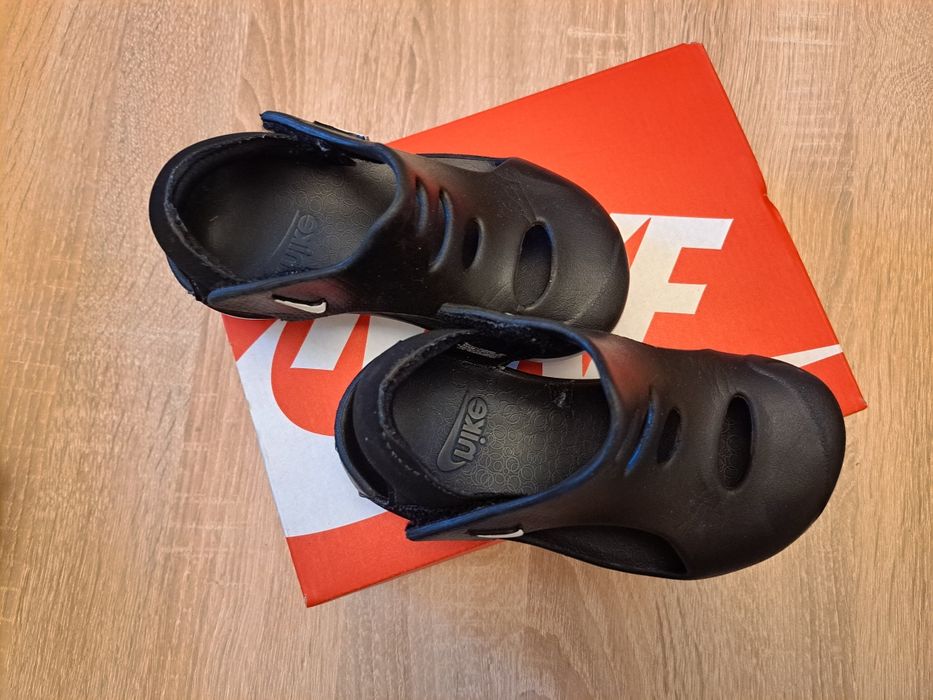 Детски сандали"Nike" в черно