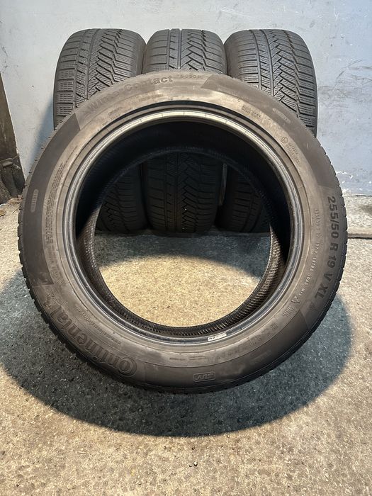 Гуми 255/50/19 CONTINENTAL Winter Contact