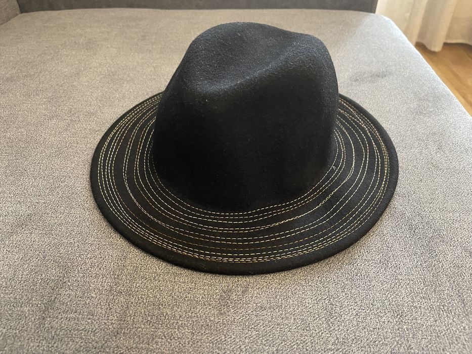 Шляпа фирмы Next 100% шерсть