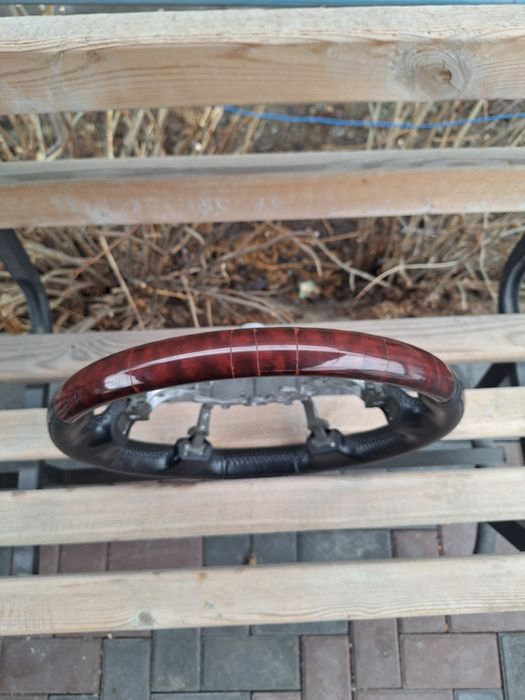 Продам руль Камри 50 Camry