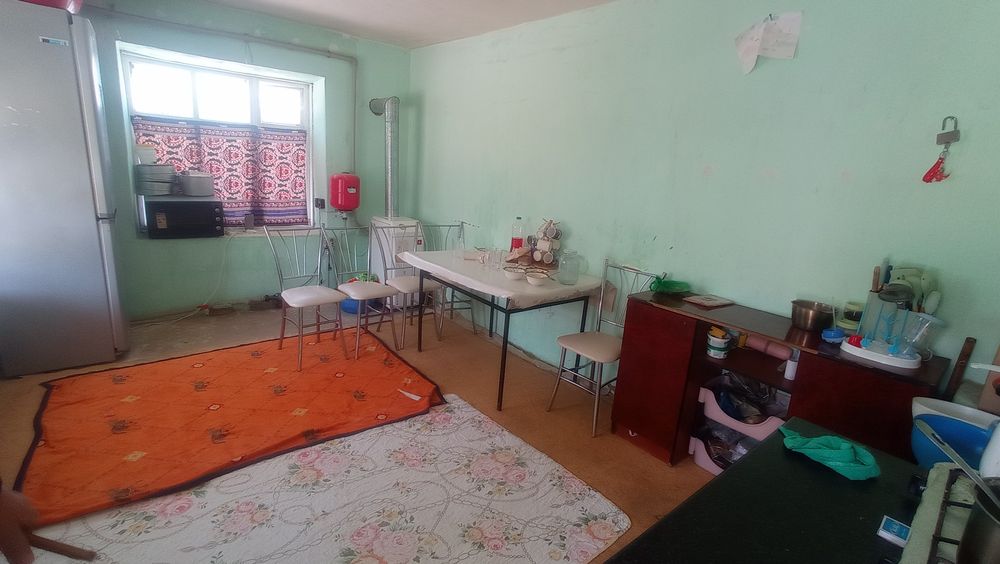 Дом 8 соток в хорошем тихом районе