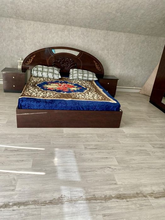 Сдам посуточно коттедж