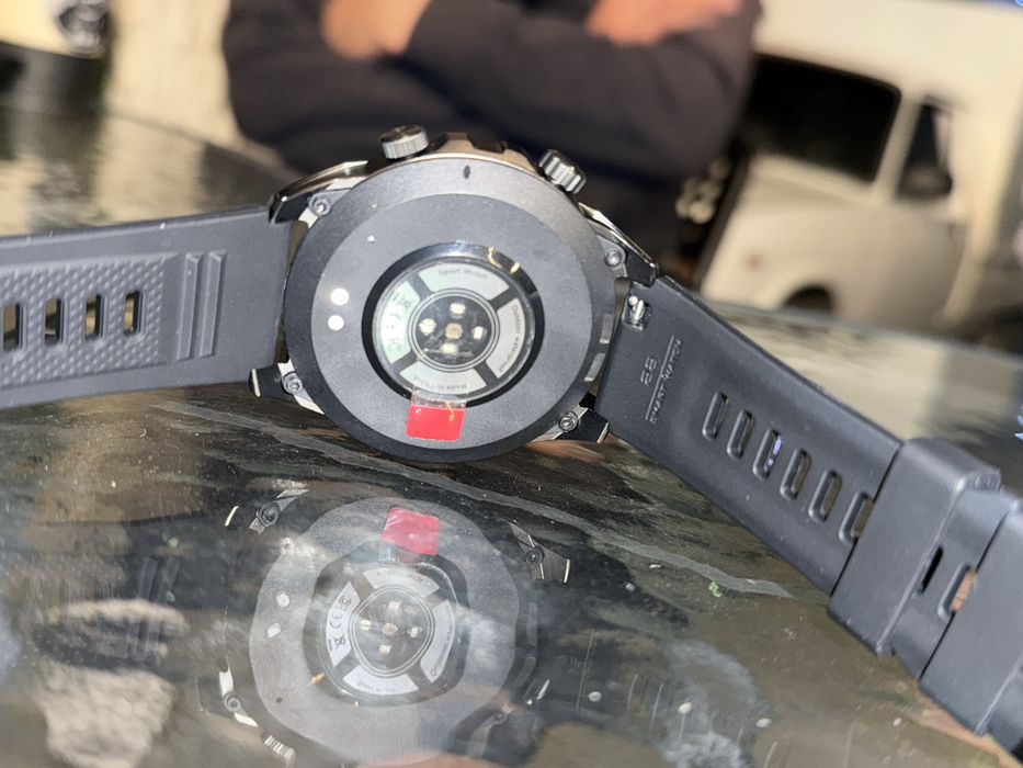 Часы sport smart watch