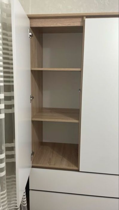 Продам новый шкаф