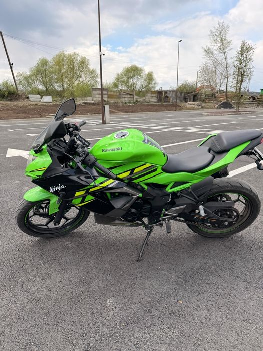 Kawasaki ninja 125