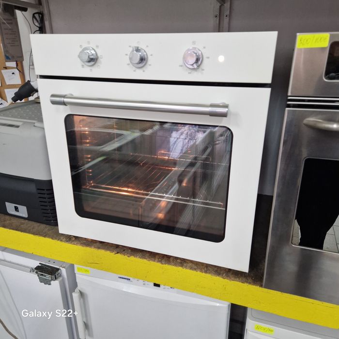 Фурна за вграждане WHIRLPOOL