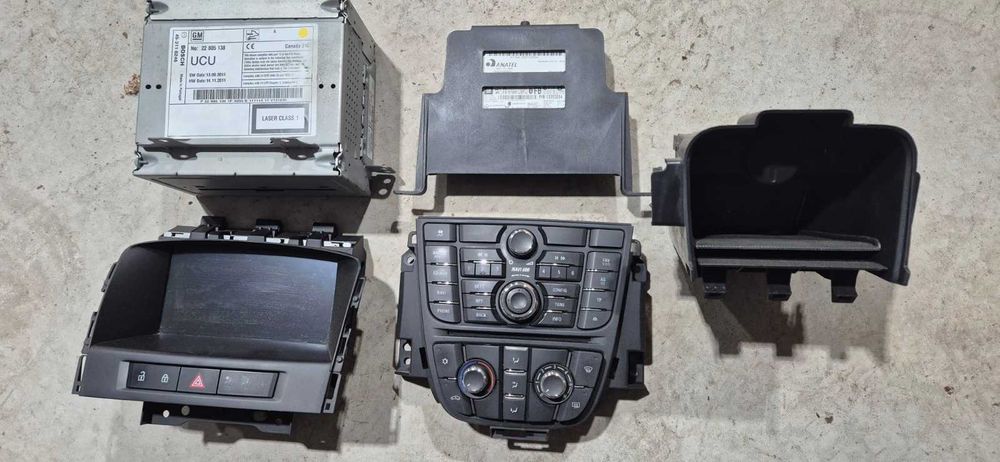 Мултимедия-Навигация ASTRA J пълен комплект