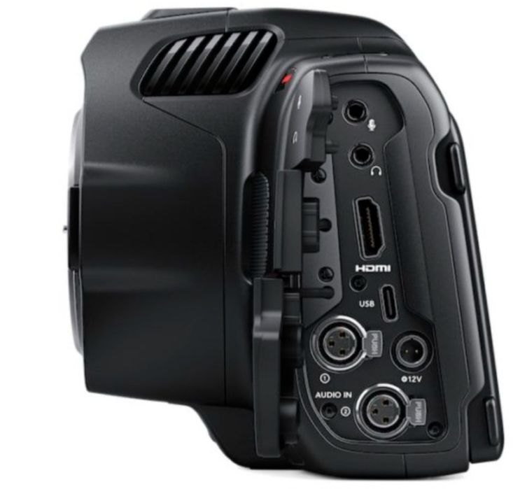 Cameră sigilată Blackmagic 6K Pro plus Sigma 18-35mm plus grip