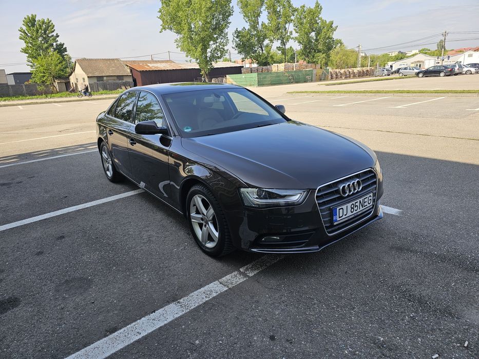 Audi A4 Limuzina