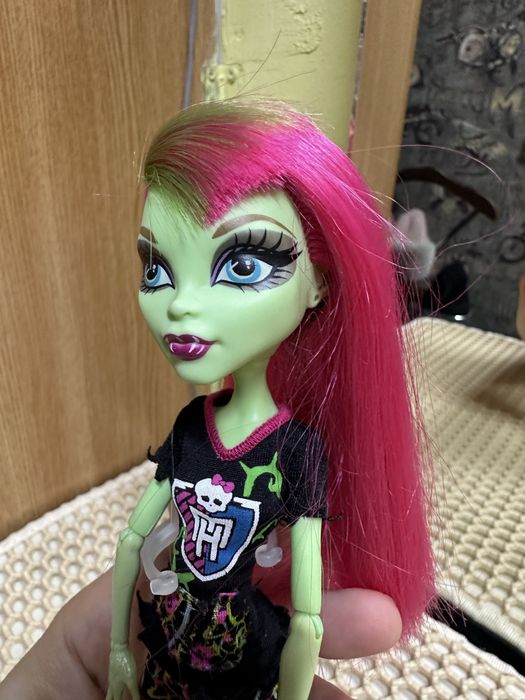 Продам кукол монстр хай!