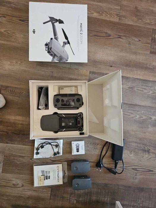 DJI Mavic 2 ZOOM Под 10 летателни часа