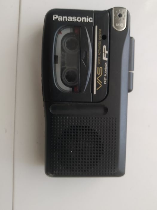 Диктофон кассетный